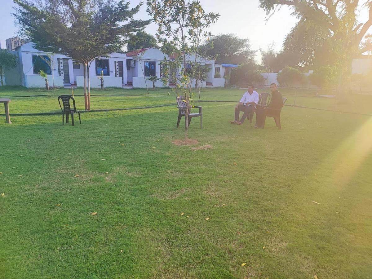 Athitya hotel&resort Sikar Exterior foto
